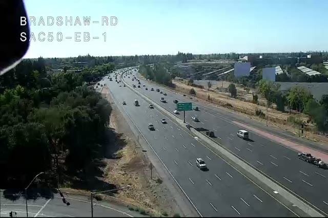 Frame from the Hwy 50 at Bradshaw Rd 1 traffic camera on US-50 near Sacramento