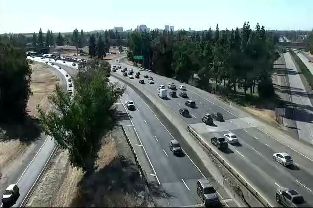 Frame from the Hwy 51 at Hwy 160 1 traffic camera on SR-51 near Sacramento