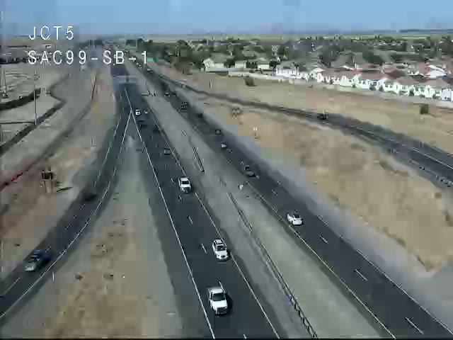 Frame from the Hwy 99 at Hwy 5 1 traffic camera on SR-99 near Sacramento
